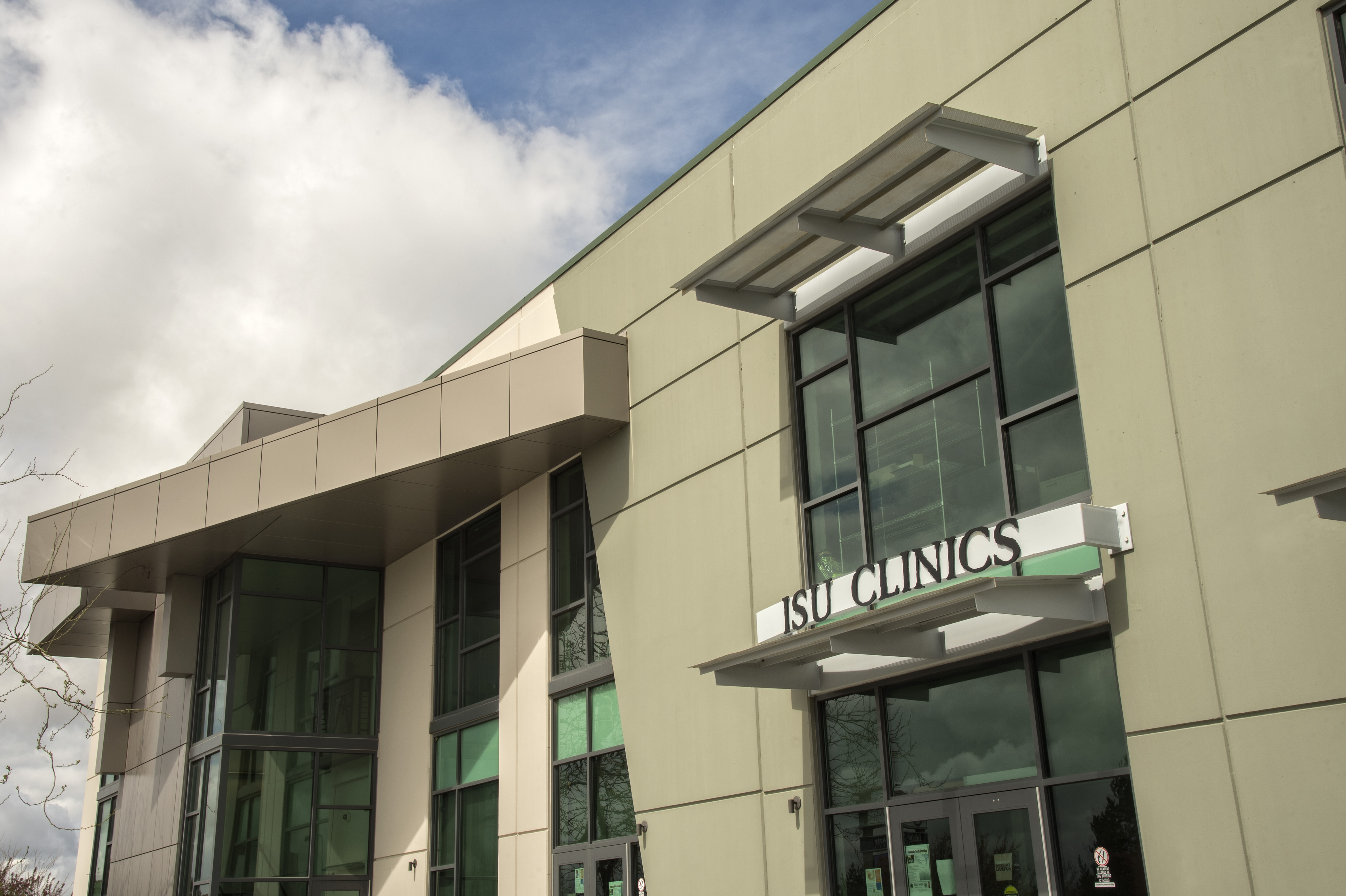 Bengal Pharmacy Meridian Exterior