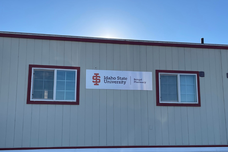 Bengal Pharmacy Challis Exterior