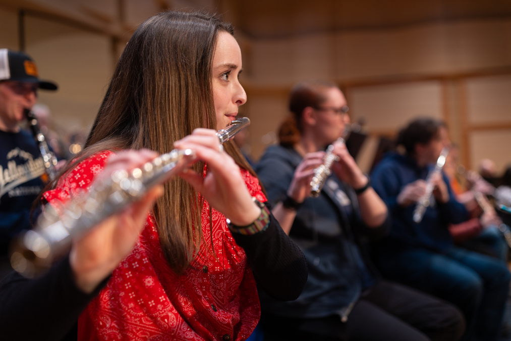 Flutists playing flute on-stage
