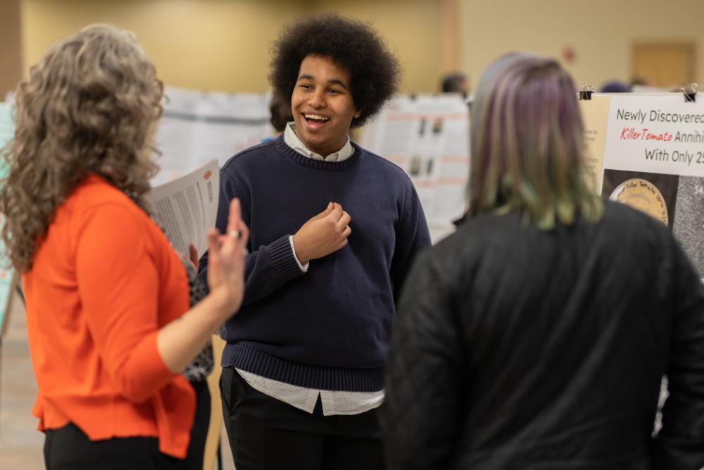 Picture from the Undergraduate Research Symposium 2023 at the poster sessions