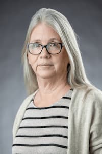 Kathy Bloodgood headshot