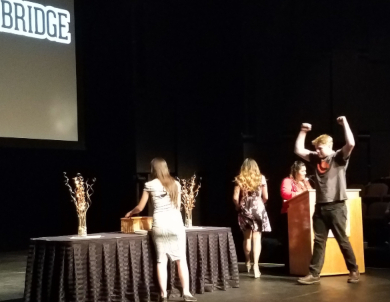 Bengal Bridge student getting award