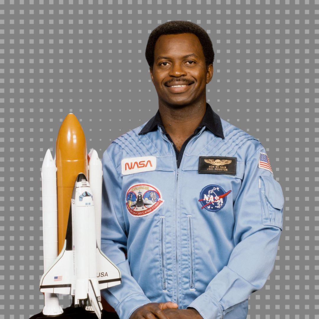 Dr. Robert E McNair Headshot