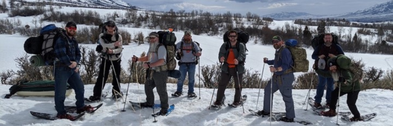 Veteran Student on snowshoe trip to ISU yurt